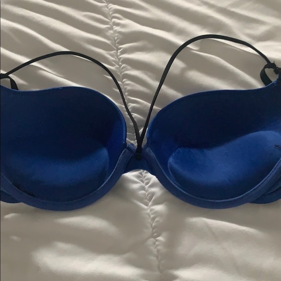 Bra - Picture 2 of 3